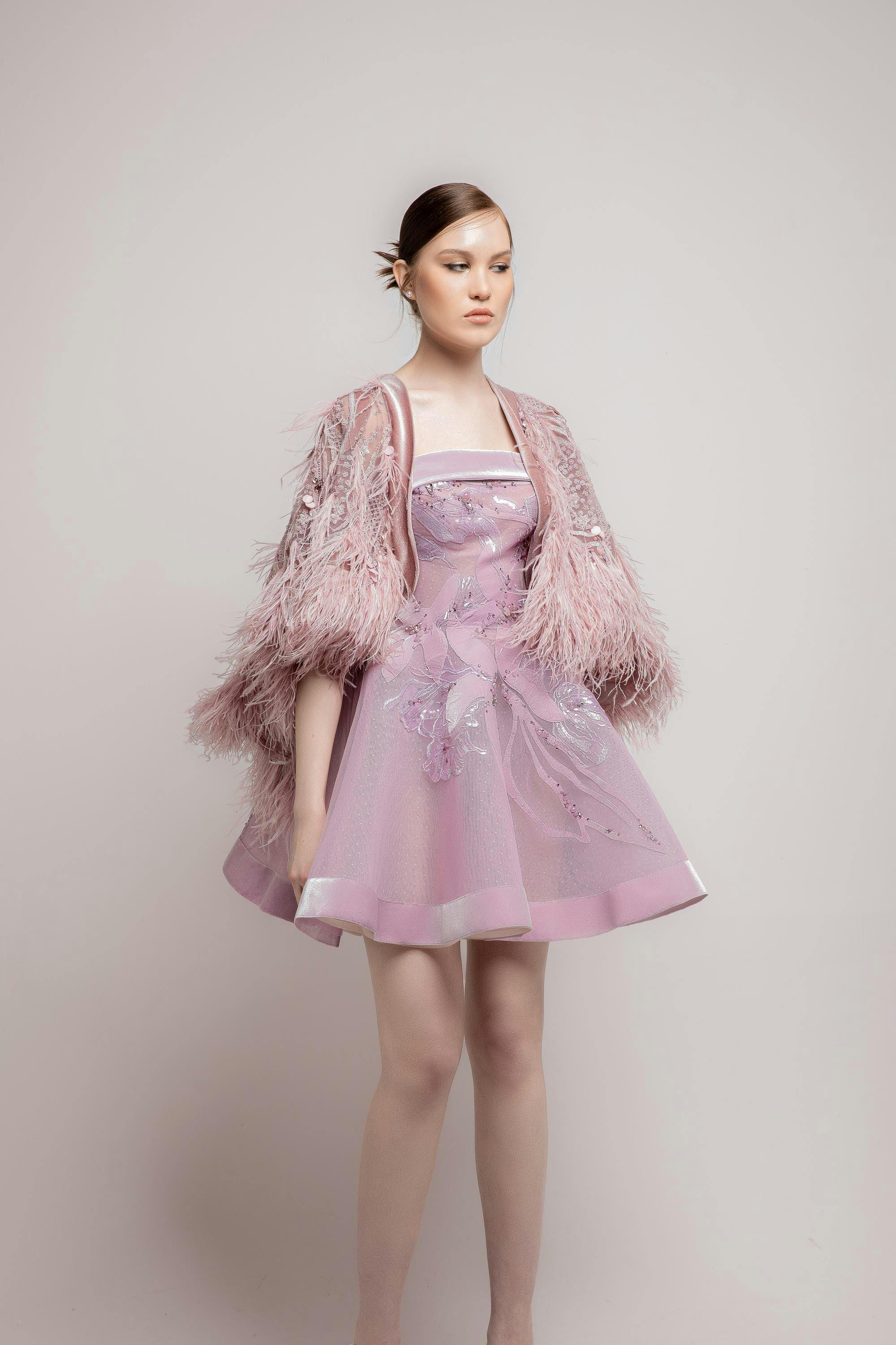 Look 23 A - Jean fares couture - JFC-classy Pink feathers jacket