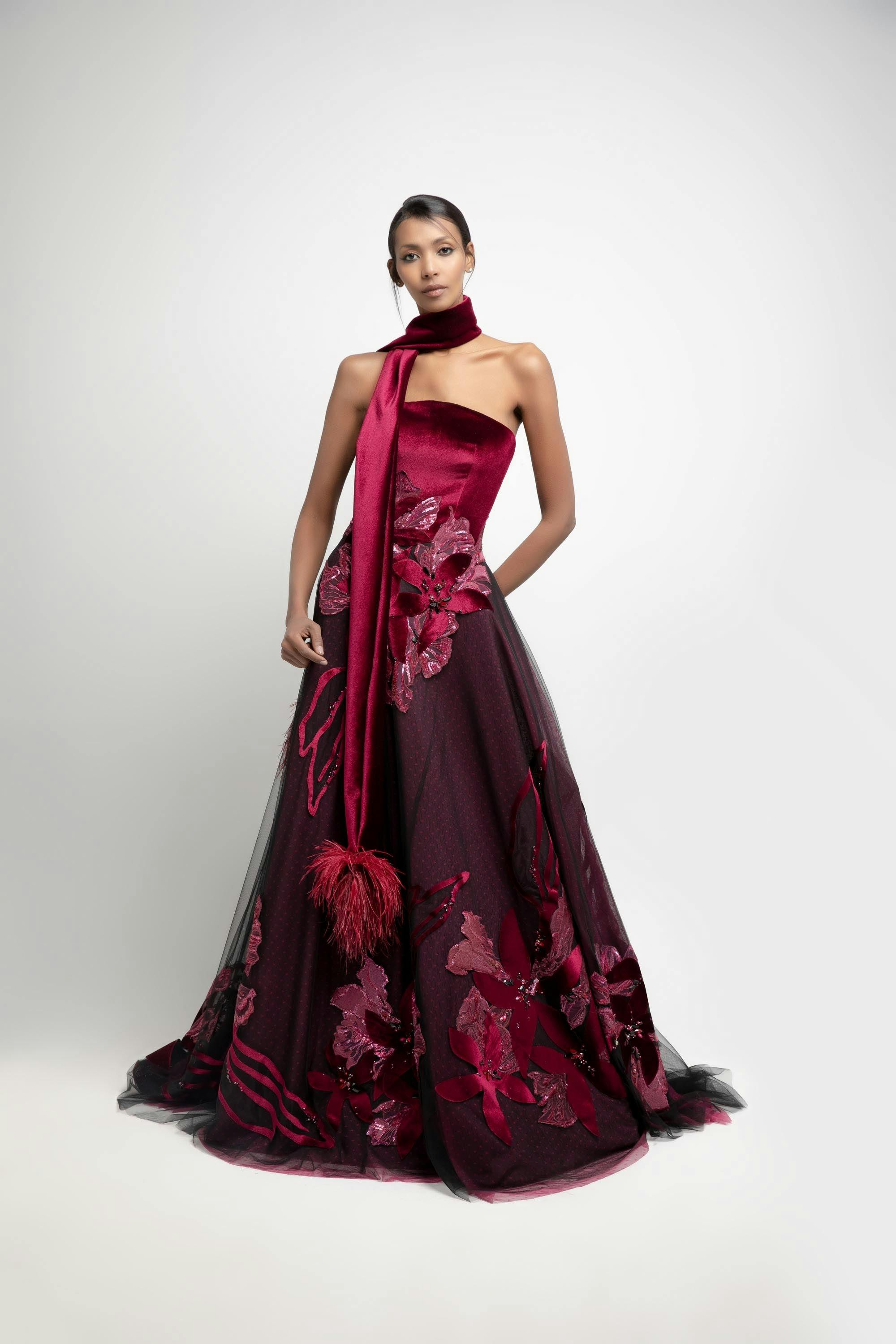 Look 26 - Jean fares couture - JFC- bordeax long velvet dress with layers and feathers scarf
